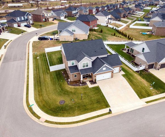 5680 Brompton Drive, Newburgh, IN 47630