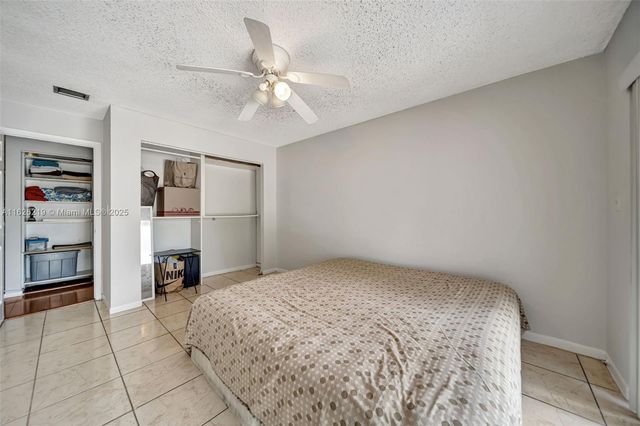 1809 NW 58th Ave 18, Lauderhill, FL 33313