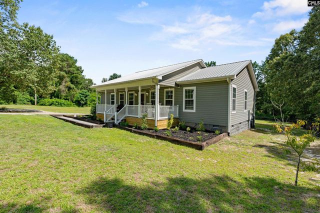 1677 Green Hill Road, Lugoff, SC 29078