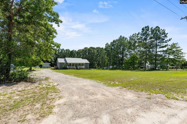 1677 Green Hill Road, Lugoff, SC 29078