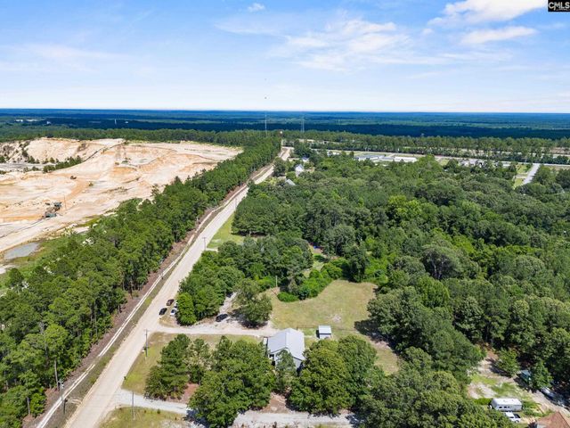 1677 Green Hill Road, Lugoff, SC 29078