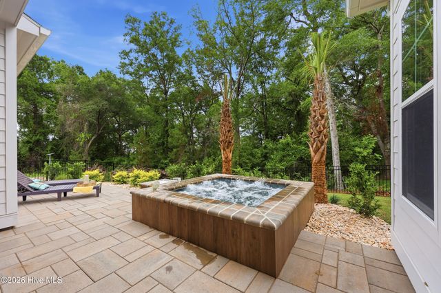 1506 Coastal Cove Lane, Calabash, NC 28467
