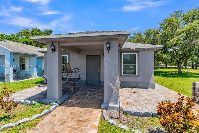 12231 SW 202nd St, Miami, FL 33177
