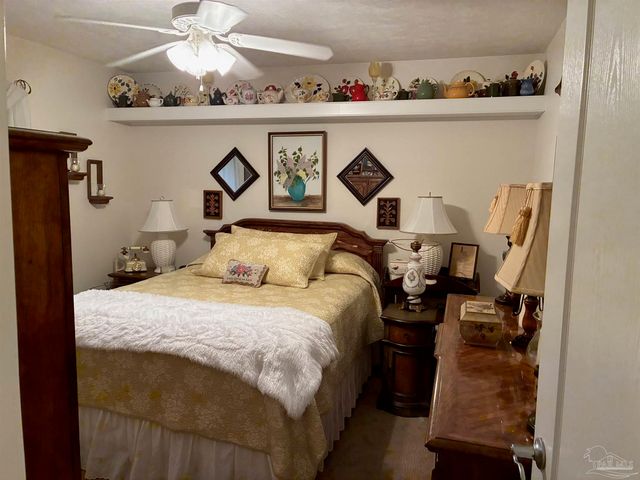 4085 Luther Fowler Rd, Pace, FL 32571