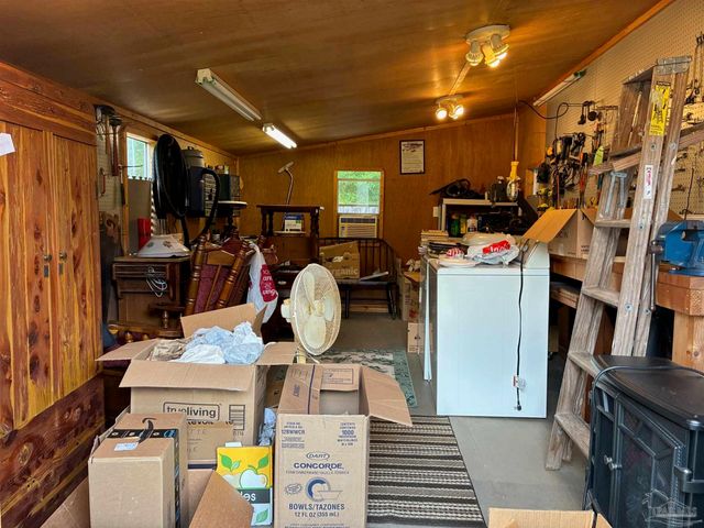 4085 Luther Fowler Rd, Pace, FL 32571
