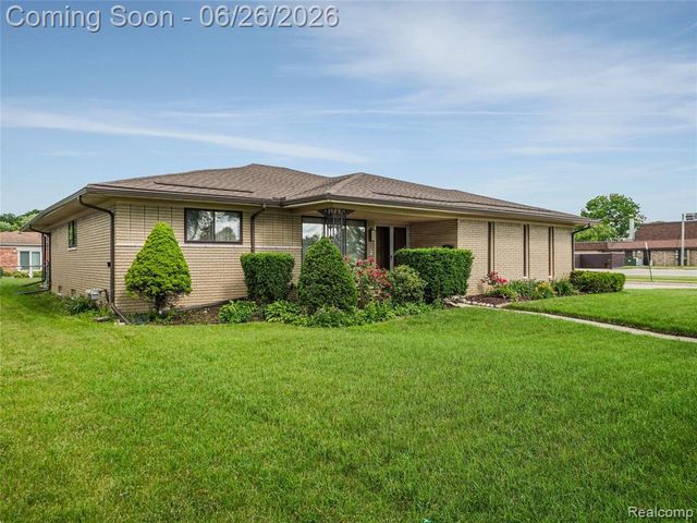 28506 Steele Drive, Warren, MI 48088
