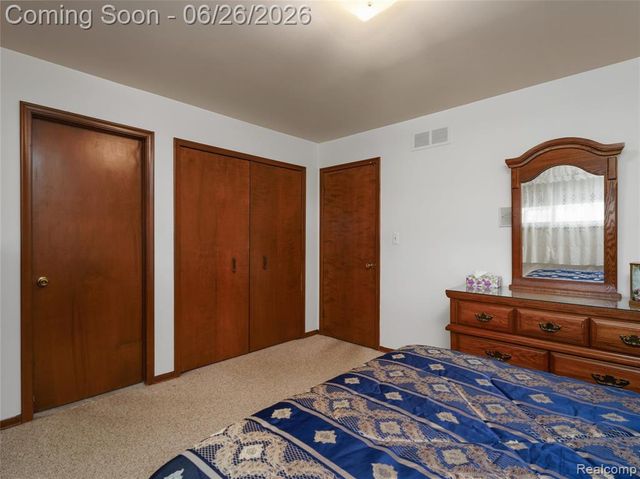 28506 Steele Drive, Warren, MI 48088
