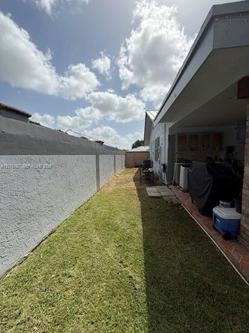 15322 SW 144th Place, Miami, FL 33177
