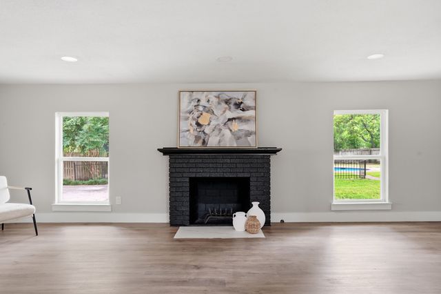 7125 Richland Road, Richland Hills, TX 76118