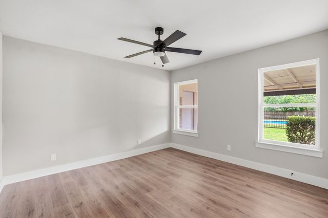7125 Richland Road, Richland Hills, TX 76118
