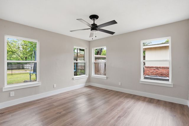 7125 Richland Road, Richland Hills, TX 76118