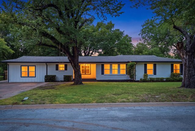 7125 Richland Road, Richland Hills, TX 76118