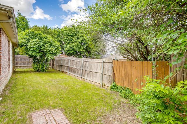 12217 Shadow Wood Trail, Fort Worth, TX 76028