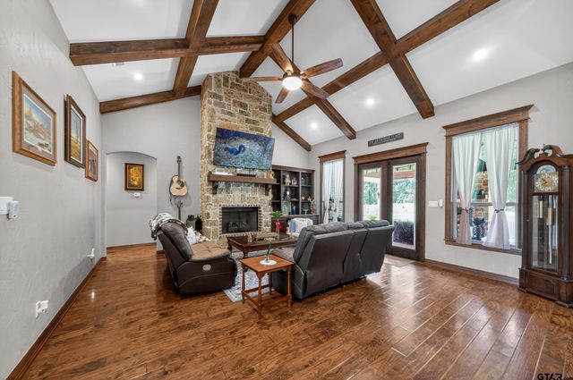 555 County Road 2307, Mineola, TX 75773