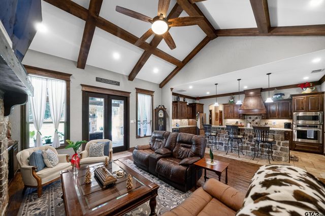 555 County Road 2307, Mineola, TX 75773
