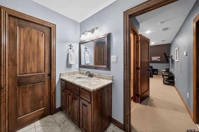 555 County Road 2307, Mineola, TX 75773