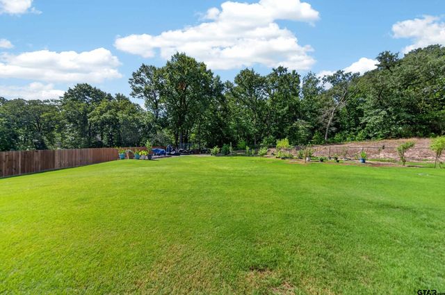 555 County Road 2307, Mineola, TX 75773
