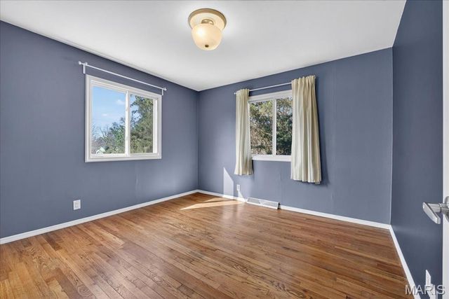 408 Saint Lawrence Drive, Ballwin, MO 63021