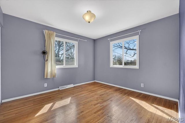 408 Saint Lawrence Drive, Ballwin, MO 63021