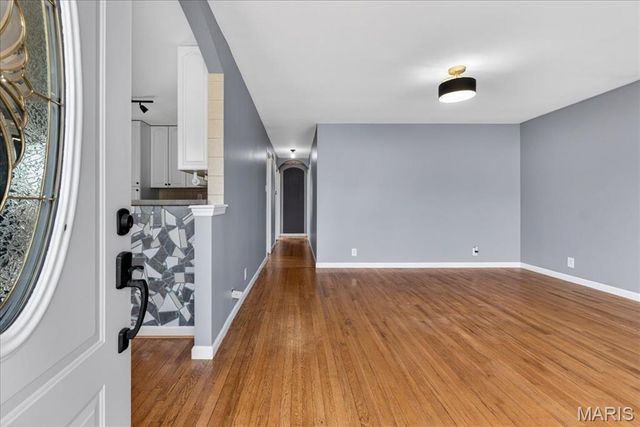 408 Saint Lawrence Drive, Ballwin, MO 63021