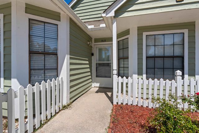 910 Emanon St., North Myrtle Beach, SC 29582