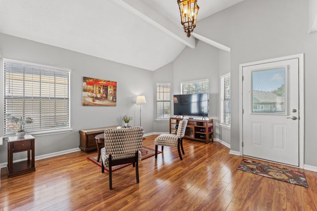 910 Emanon St., North Myrtle Beach, SC 29582