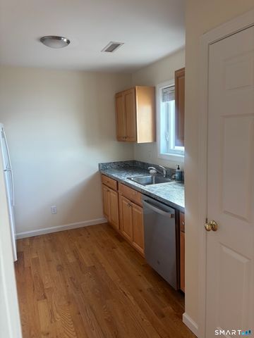 90 Townsend Avenue, New Haven, CT 06512