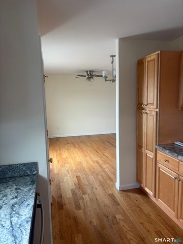 90 Townsend Avenue, New Haven, CT 06512