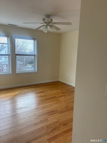 90 Townsend Avenue, New Haven, CT 06512