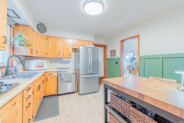 1612 S Clifton Avenue, Bloomington, IN 47401