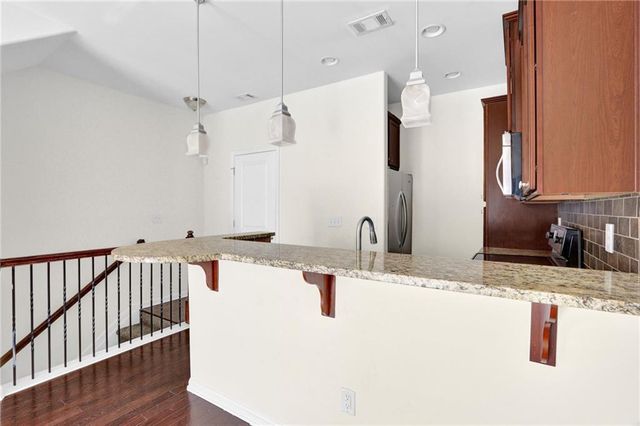 215 Semel Drive NW 453, Atlanta, GA 30309