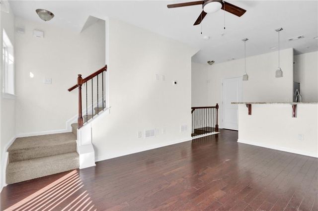 215 Semel Drive NW 453, Atlanta, GA 30309