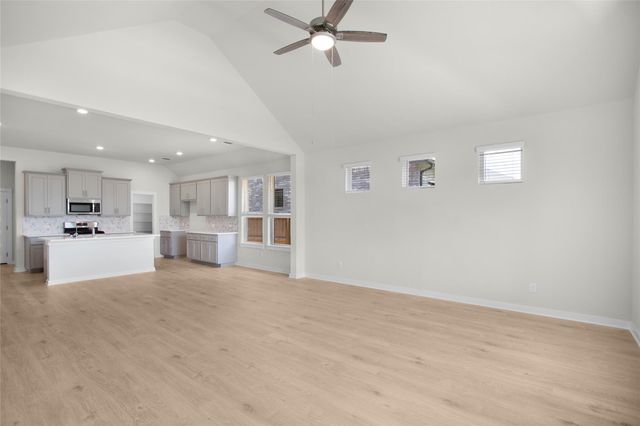 1108 Stonehill DR, Georgetown, TX 78633