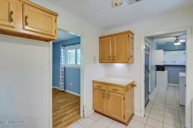 115 Auburn Drive, Clinton, MS 39056