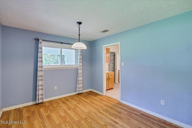115 Auburn Drive, Clinton, MS 39056