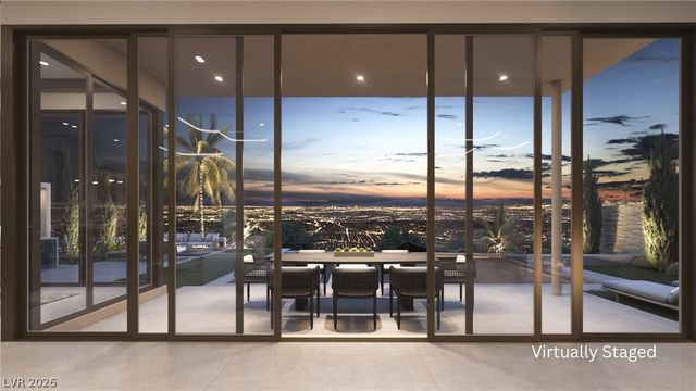 543 Overlook Rim Drive, Henderson, NV 89012