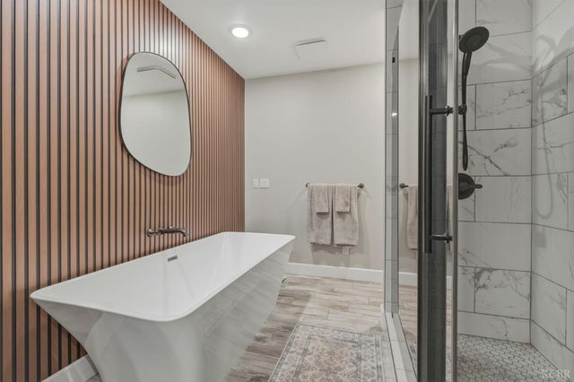 1145 Campus Drive, Hanford, CA 93230