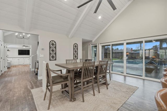 1145 Campus Drive, Hanford, CA 93230