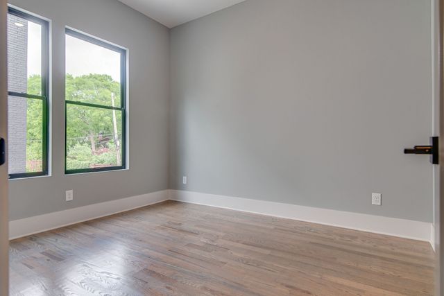 1654 19th Ave S Unit 15, Nashville, TN 37212