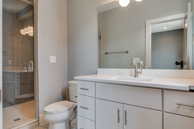 1654 19th Ave S Unit 15, Nashville, TN 37212