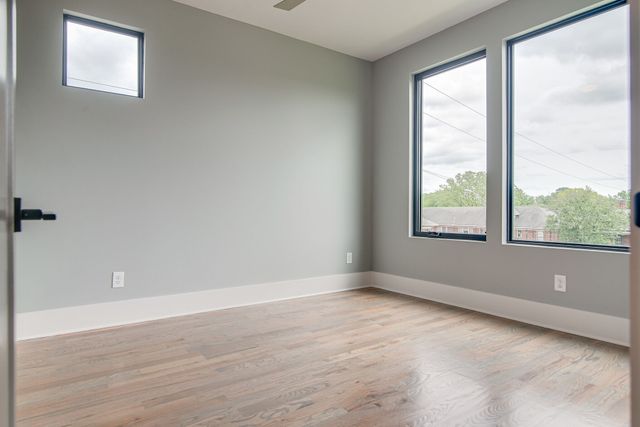 1654 19th Ave S Unit 15, Nashville, TN 37212