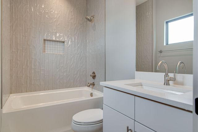 1654 19th Ave S Unit 15, Nashville, TN 37212