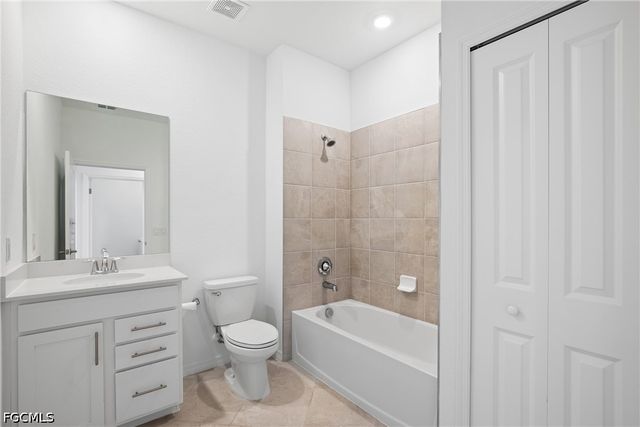 15194 Bluffton LN 1421, Punta Gorda, FL 33982