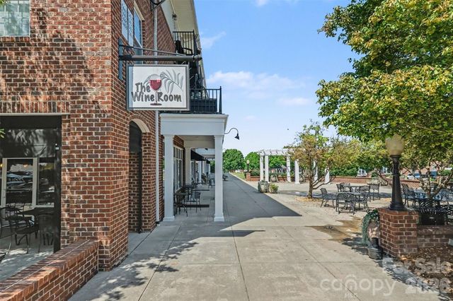 5431 Village Drive, Concord, NC 28027