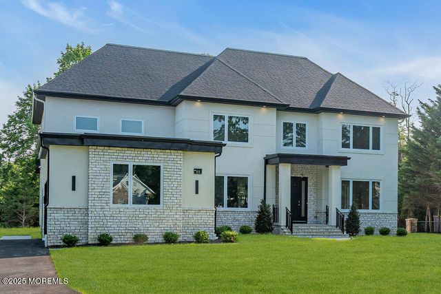 11 Cranberry Harvest Court, Jackson, NJ 08527
