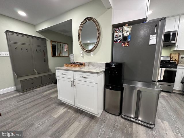 6305 HILLVIEW AVE, Alexandria, VA 22310