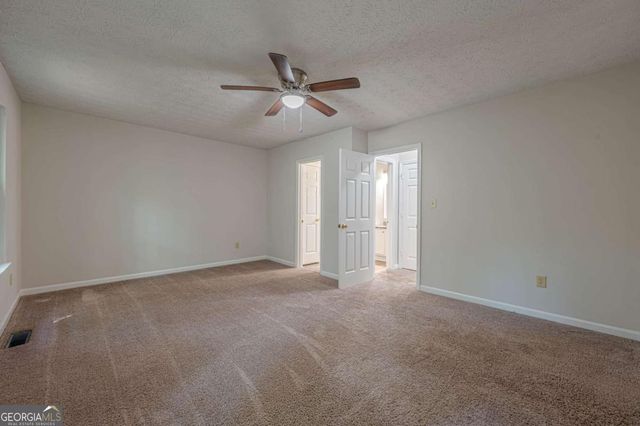 6614 Meadow Green Circle, Peachtree Corners, GA 30092