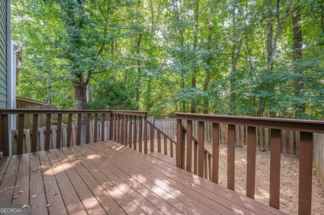 6614 Meadow Green Circle, Peachtree Corners, GA 30092