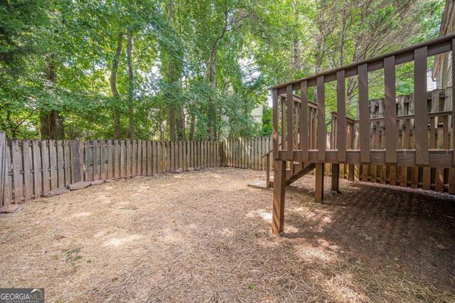 6614 Meadow Green Circle, Peachtree Corners, GA 30092