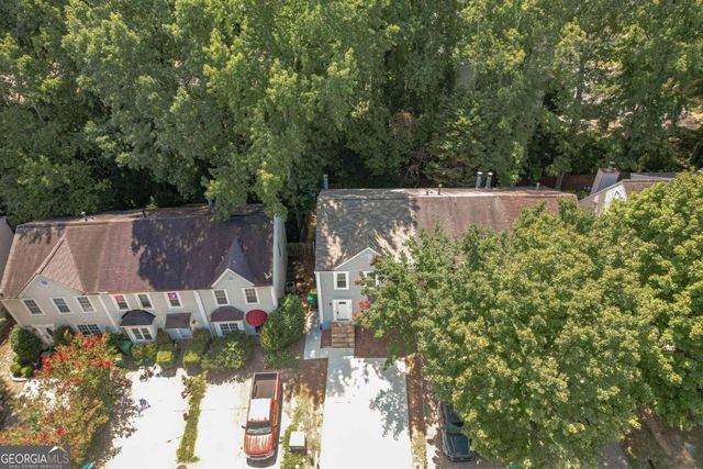 6614 Meadow Green Circle, Peachtree Corners, GA 30092